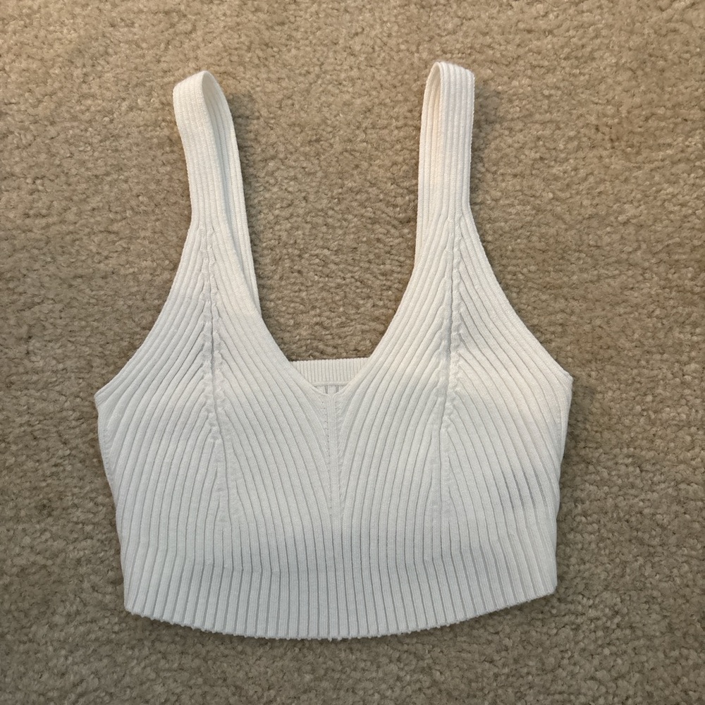 SHEIN White Ribbed Sleeveless Crop Top